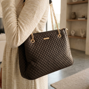 شنطة ستاتي ابيض جلد