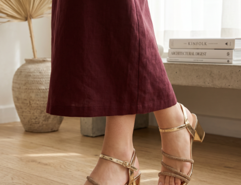 صندل سبور ابيض جلد