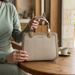 شنطة ستاتي اسود جلد