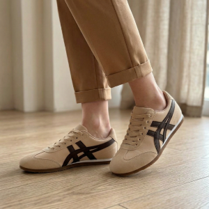 بوط ستاتي ابيض+سكني جلد